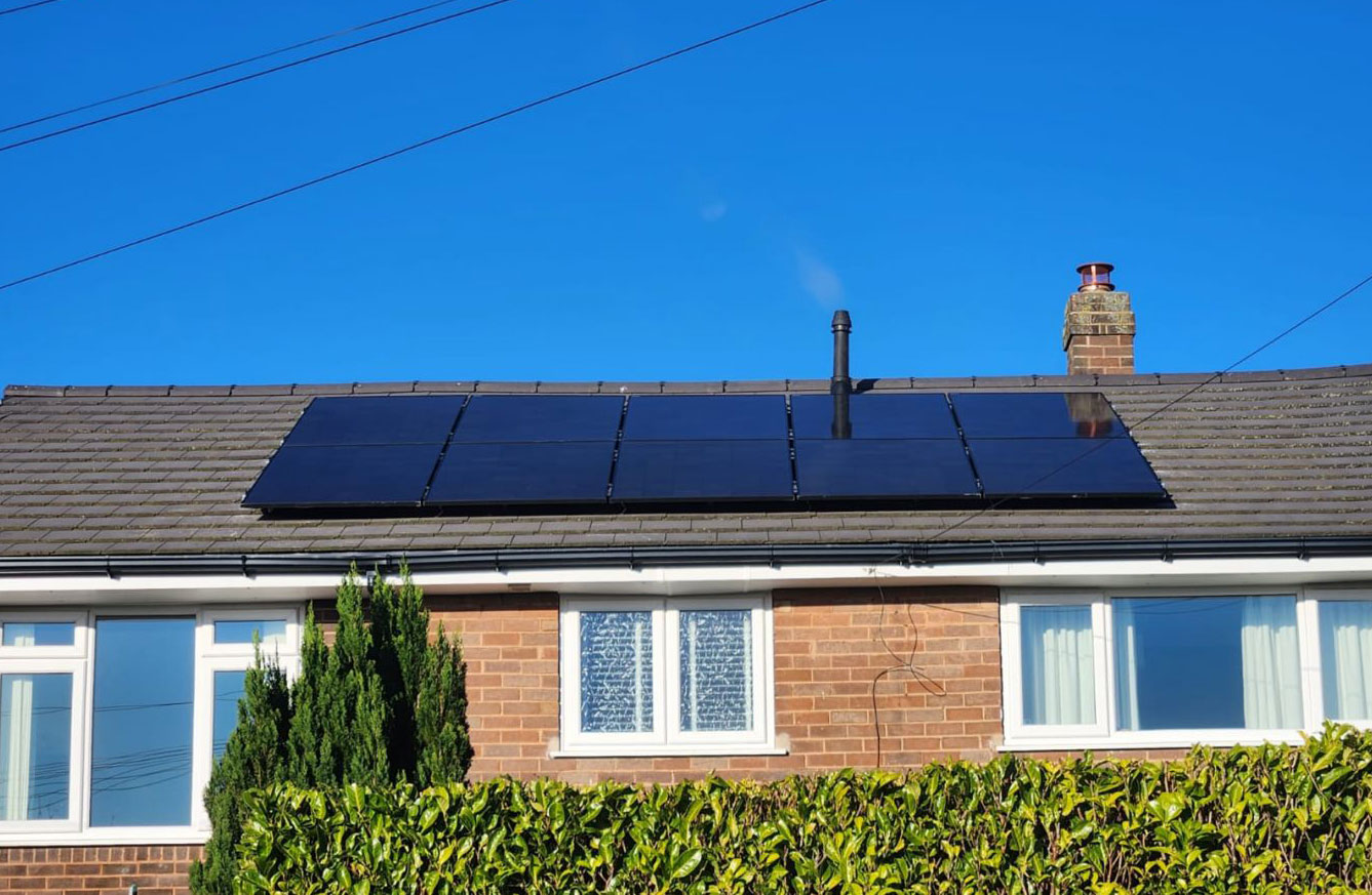 Jinko+Solar+Panels+Installed+in+Sheffield