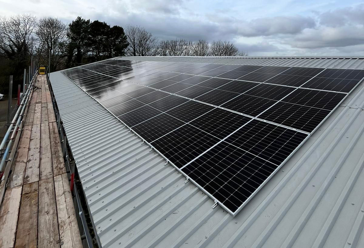 Commercial+%28Farm%29+Solar+Panel+Installation+in+Warwickshire